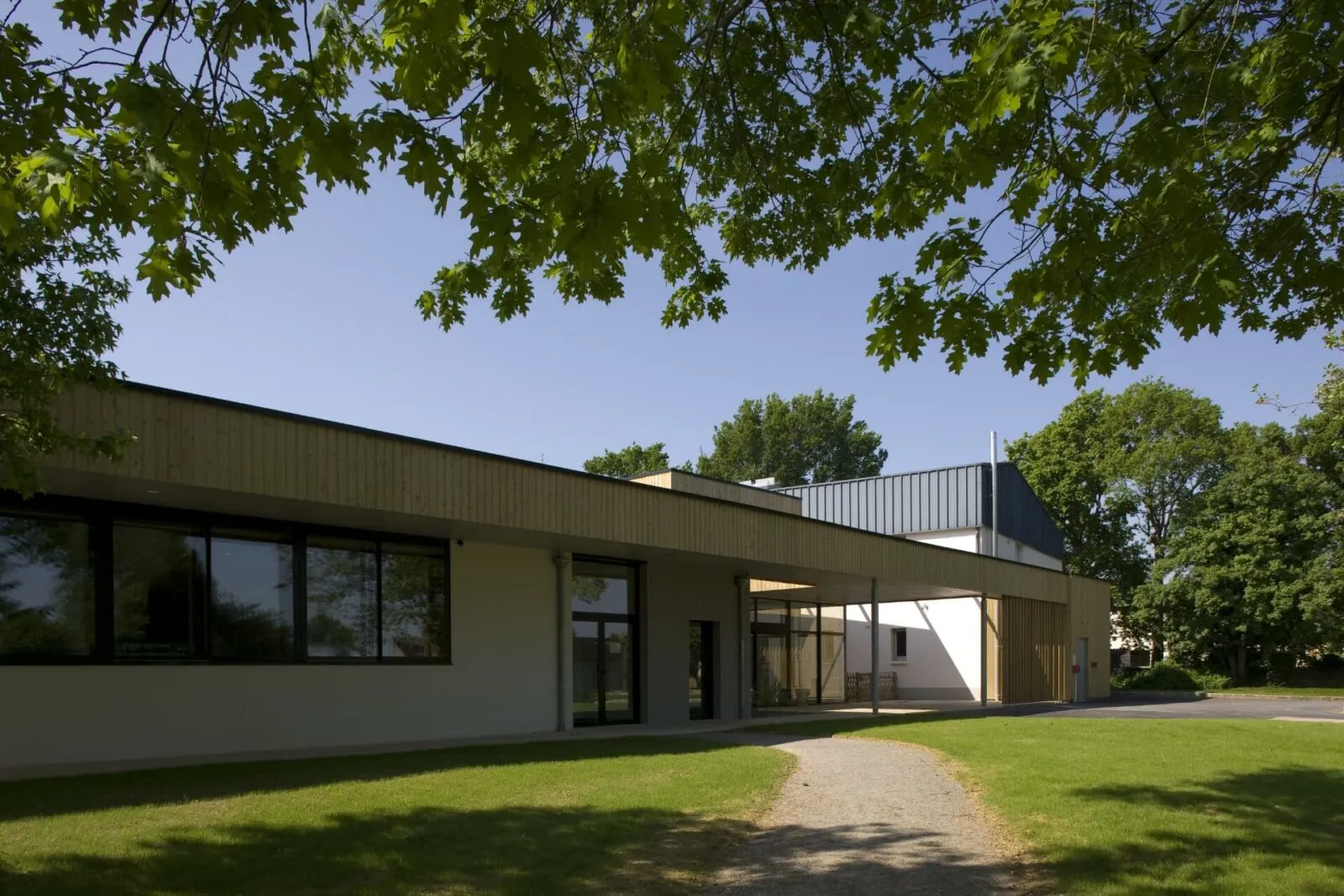 Atelier Loyer ARCHITECTE RENNES ATELIER LOYER 18 MAISON DES ASSOCIATIONS BRUZ 3